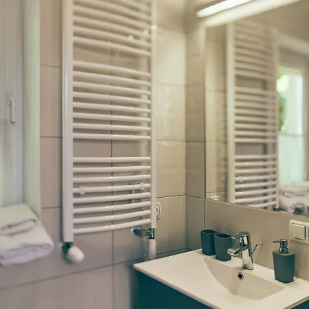 Dom wakacyjny Cozywood Wypoczynkowe Z Balią I Sauną Na Kaszubach *