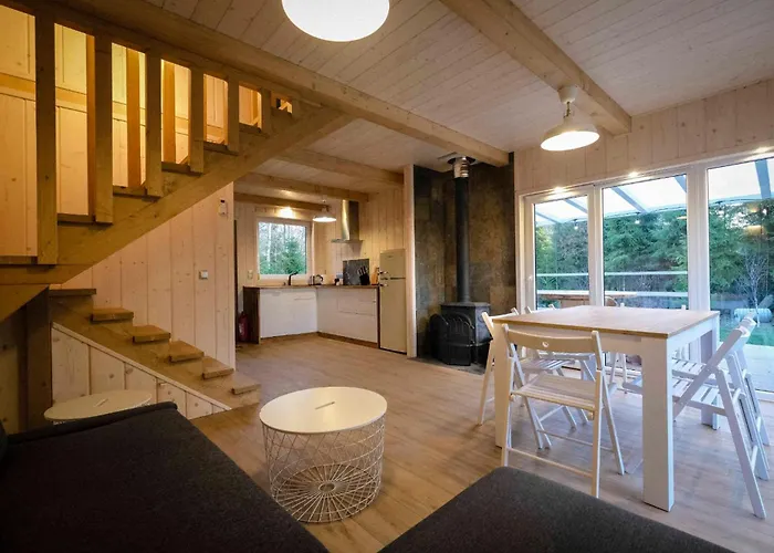 Cozywood Wypoczynkowe Z Balia I Sauna Na Kaszubach Pomlewo